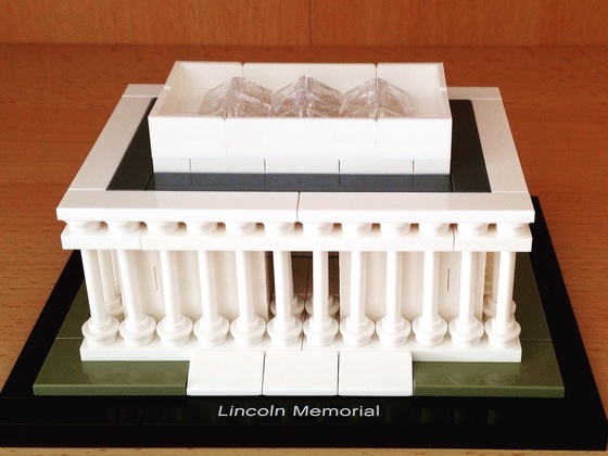 Lego Architecture "Lincoln Memorial"