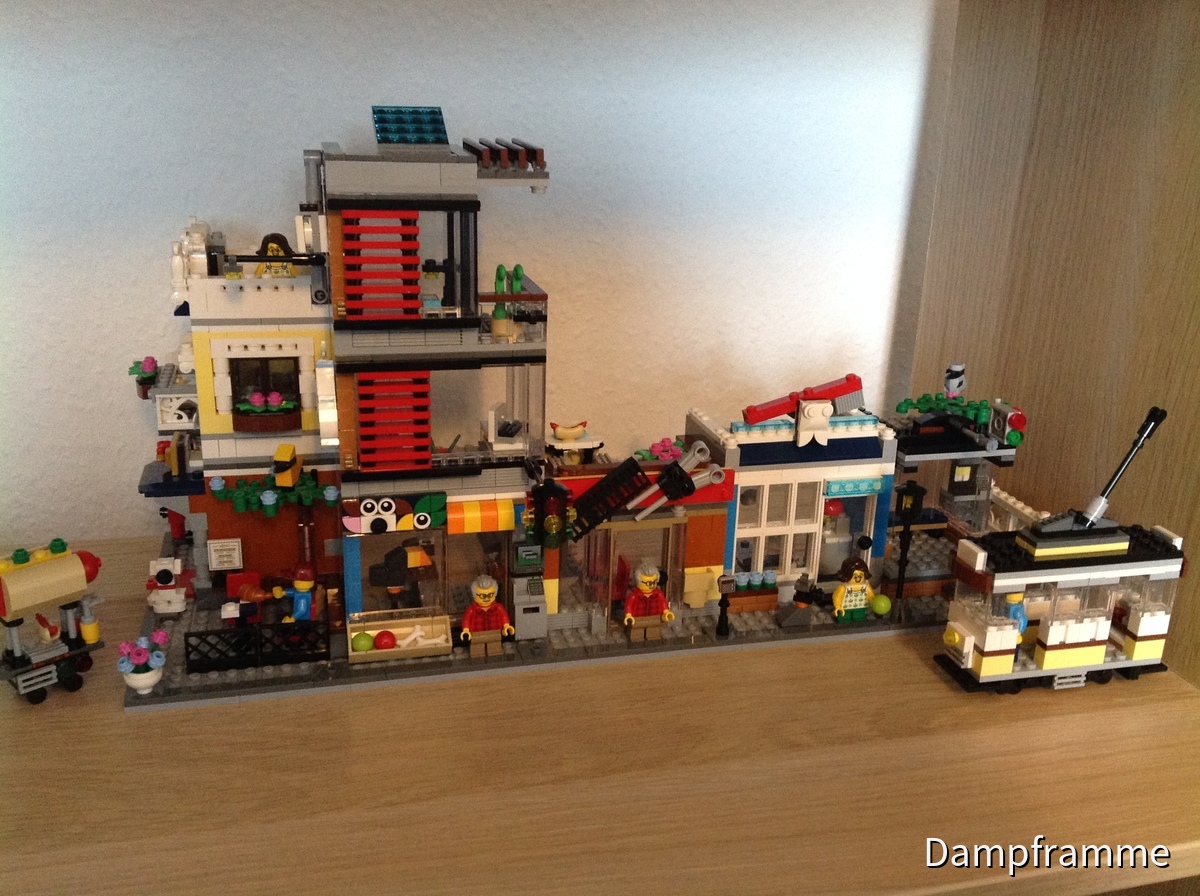 Lego Creator "Townhouse Pet Shop & Café" 31097
