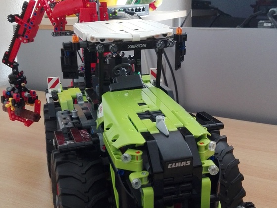 Lego Claas Xerion 5000 Trac VC